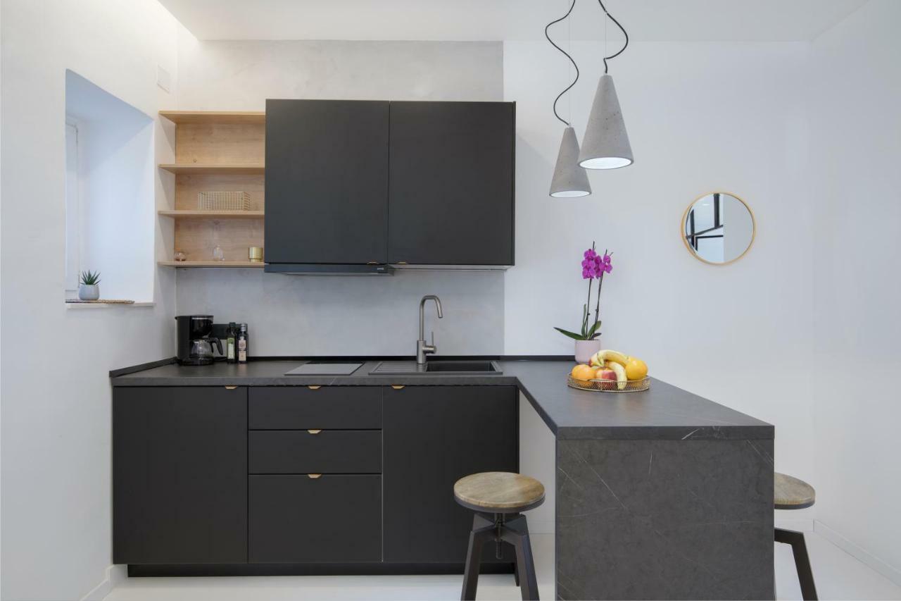 Twins Idola Apartments Pula Ngoại thất bức ảnh