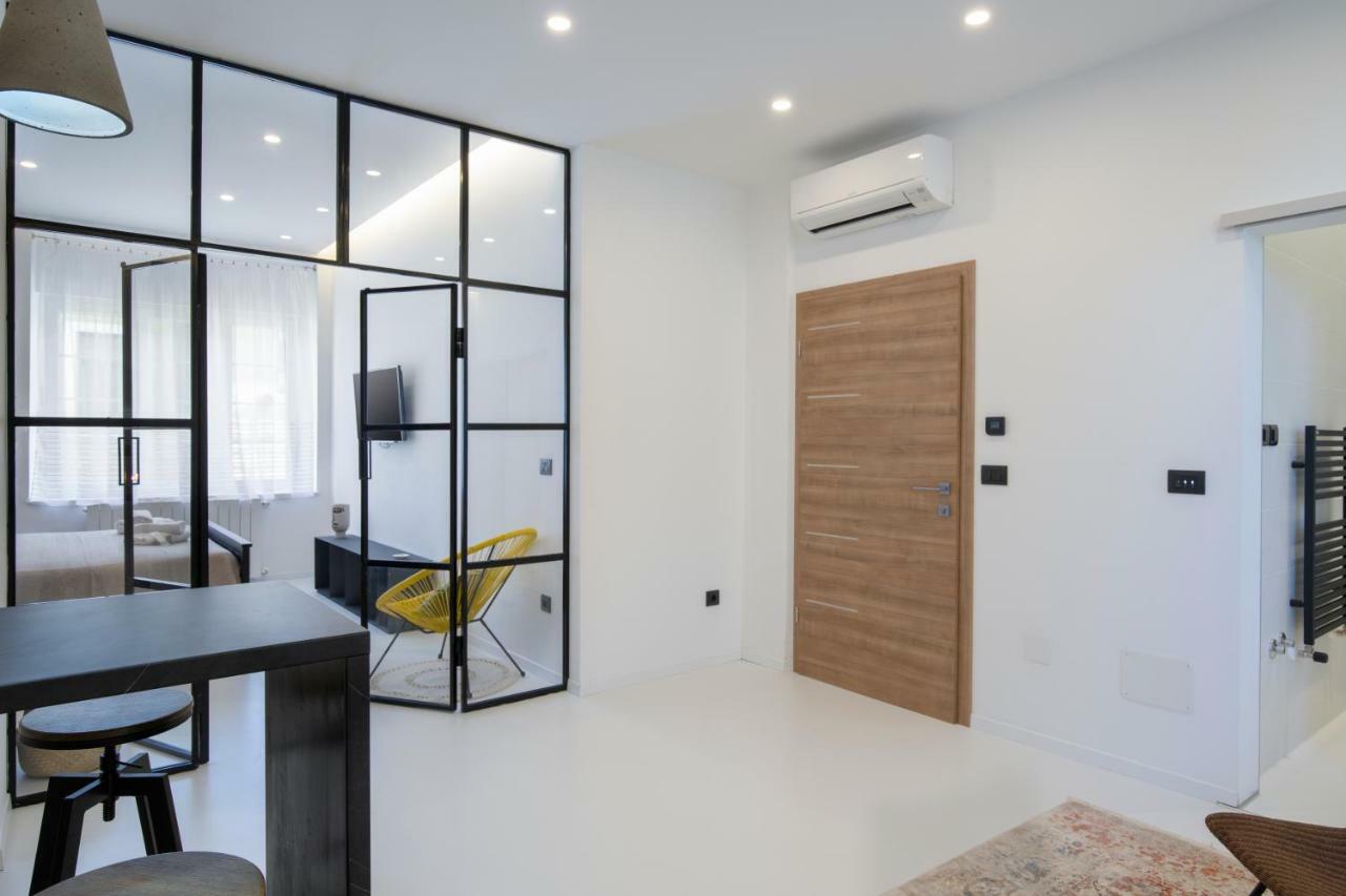 Twins Idola Apartments Pula Ngoại thất bức ảnh